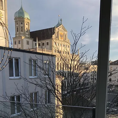 Goldenkey-Suites - Luxury Suite 'Rathausplatz' - Overlooking The Main Square - Air Conditioning & Elevator Appartement