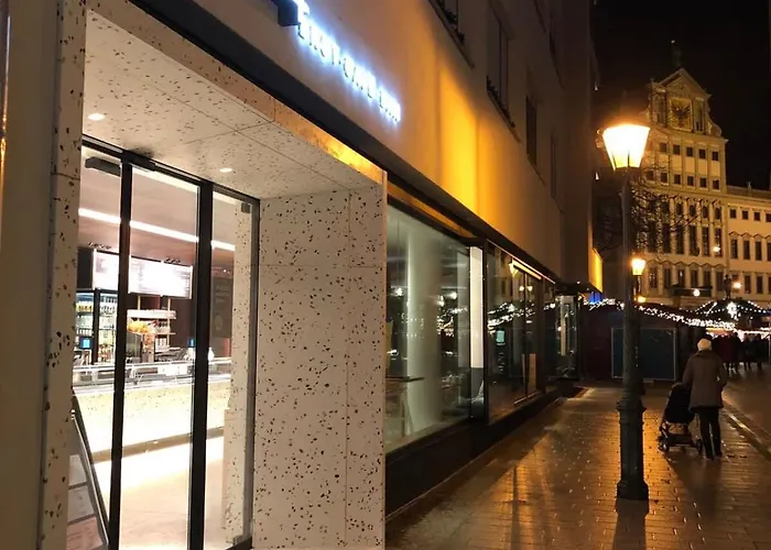 Brand New Luxury On Rathausplatz Augsburg