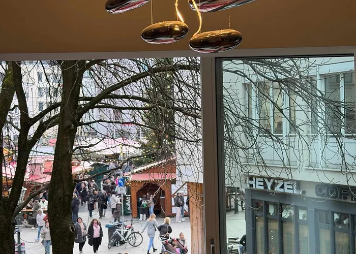 Brand New Luxury On Rathausplatz Daire