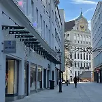 Lägenhet Brand New Luxury On Rathausplatz Augsburg
