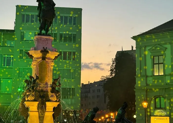 아파트 Brand New Luxury On Rathausplatz