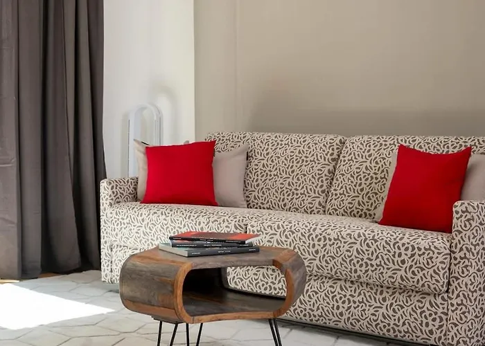 Brand New Luxury On Rathausplatz Apartment