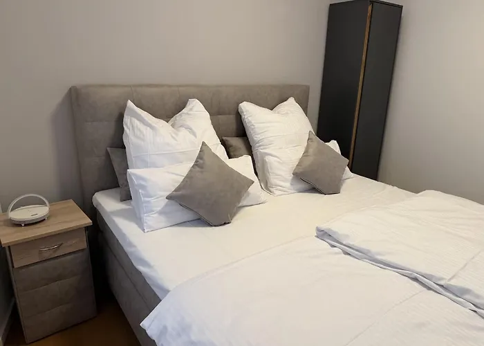 Brand New Luxury On Rathausplatz Augsburg